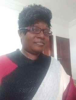 Prunette's profile, a single 42-year-old a woman in Abi