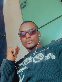 Sadio's profile, a single 34-year-old a man in Bamako
