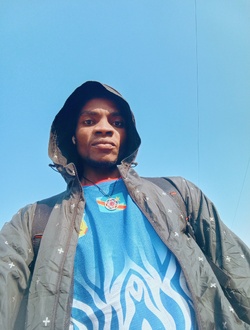 John's profile, a single 29-year-old a man in Lubumbashi