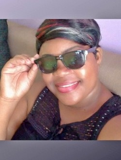 Florida's profile, a single 34-year-old a woman in Afangombona