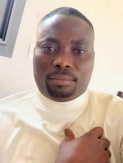 Emmanuel Fulbert's profile, a single 43-year-old a man in Abidjan