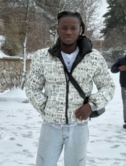 Franck's profile, a single 25-year-old a man in Ouagadougou