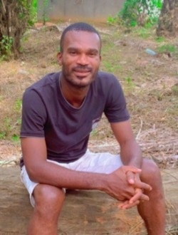 Russell Cédrick's profile, a single 39-year-old a man in Abonis