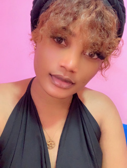 Kendra's profile, a single 32-year-old a woman in Yaoundé