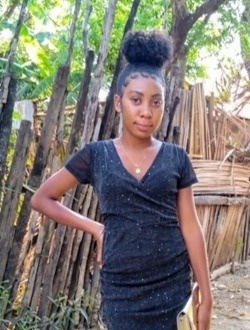 Clementine's profile, a single 29-year-old a woman in Antsoa-Ambohibory