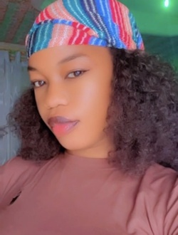 Admirable's profile, a single 25-year-old a woman in Kinshasa Nongo