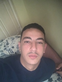 Toutoue's profile, a single 20-year-old a man in Kouba