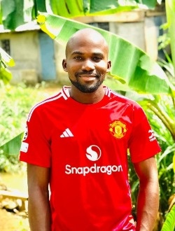 Loïc's profile, a single 24-year-old a man in Kribi
