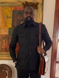 Laurent's profile, a single 32-year-old a man in Yaoundé