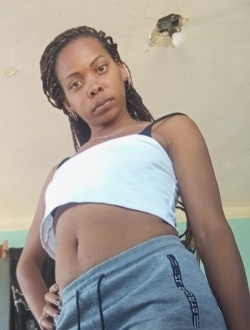 Yany's profile, a single 32-year-old a woman in Mayarí
