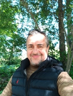Jc's profile, a single 46-year-old a man in Paris