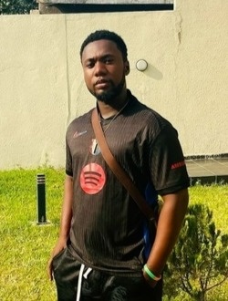 Serge's profile, a single 29-year-old a man in Abidjan