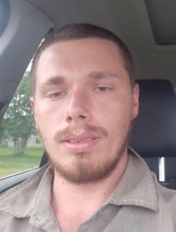 Eric's profile, a single 29-year-old a man in Matapédia