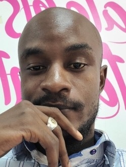 Duk's profile, a single 41-year-old a man in Dakar-Marine