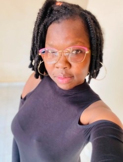 Carina's profile, a single 33-year-old a woman in Abagnivégoui
