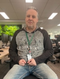 Serge's profile, a single 54-year-old a man in Saint-Jérôme
