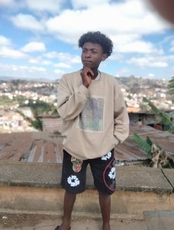 profile picture 0
