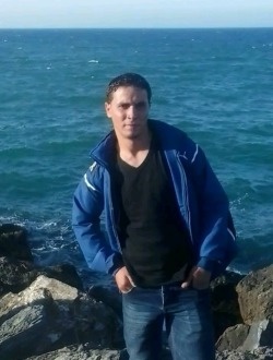 Tarek's profile, a single 40-year-old a man in Beaulieu