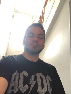 Perfil de Luka, un hombre soltero(a) de 47 años en Québec