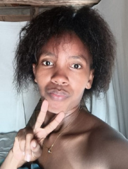 Angelica's profile, a single 29-year-old a woman in Toamasina