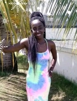 Nantenaina's profile, a single 36-year-old a woman in Toamasina