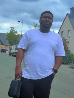 Cheicky's profile, a single 36-year-old a man in Angers