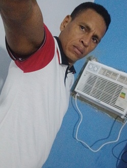 Julimer's profile, a single 44-year-old a man in La Vela de Coro