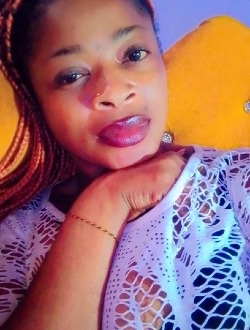 Sharone's profile, a single 36-year-old a woman in Douala