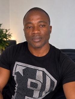 Gervais's profile, a single 43-year-old a man in Arpajon