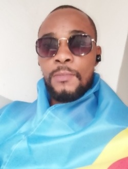 Larock's profile, a single 40-year-old a man in Kinshasa Nongo