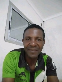 Nichiren's profile, a single 54-year-old a man in Ababa