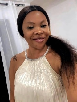 Aimée's profile, a single 47-year-old a woman in Grand Baie