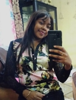 Faniry's profile, a single 31-year-old a woman in 1ER Arrondissement