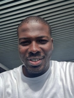 Frank's profile, a single 30-year-old a man in Lomé