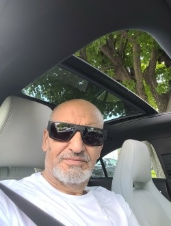 Frd's profile, a single 65-year-old a man in Montréal