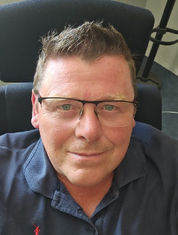 Mickael's profile, a single 45-year-old a man in Le Mans