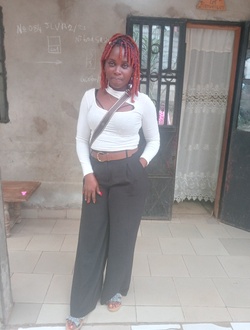 Prudence's profile, a single 26-year-old a woman in Douala