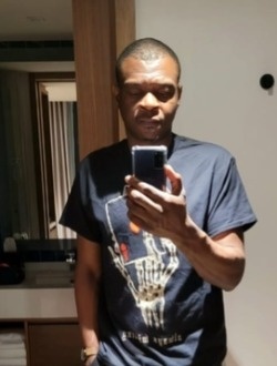 Thierry's profile, a single 42-year-old a man in Kingston