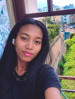 Lovatiana's profile, a single 24-year-old a woman in Antananarivo