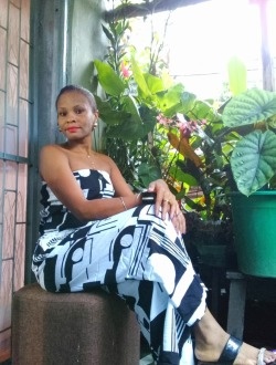 Thina's profile, a single 34-year-old a woman in Toamasina
