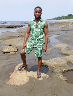 James's profile, a single 37-year-old a man in Yaoundé