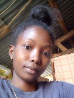Dounette's profile, a single 22-year-old a woman in Antalaha