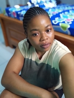 Marie Henrique's profile, a single 27-year-old a woman in Kribi