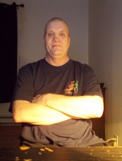Perfil de Louis, un hombre soltero(a) de 62 años en Saguenay