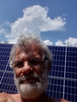 Bob's profile, a single 67-year-old a man in West Columbia