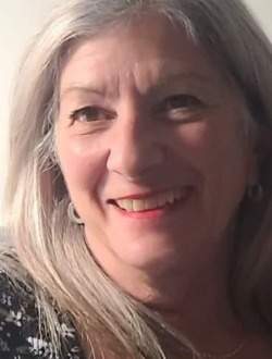 Perfil de Claire, una mujer soltero(a) de 70 años en Le Vieux-Longueuil