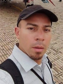 Perfil de Carlos, un hombre soltero(a) de 46 años en Bogotá