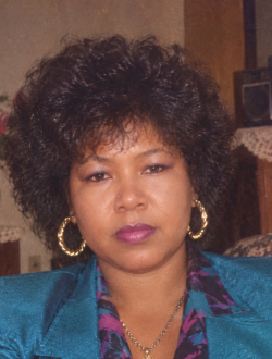 Flavie's profile, a single 38-year-old a woman in 67 Ha