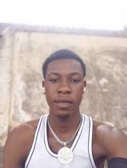 Nathan Varel's profile, a single 21-year-old a man in Brazzaville