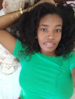 Naad's profile, a single 33-year-old a woman in Nosy-Be